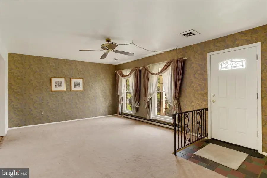 1504 Wandering Way, Harrisburg, PA 17110 - #2