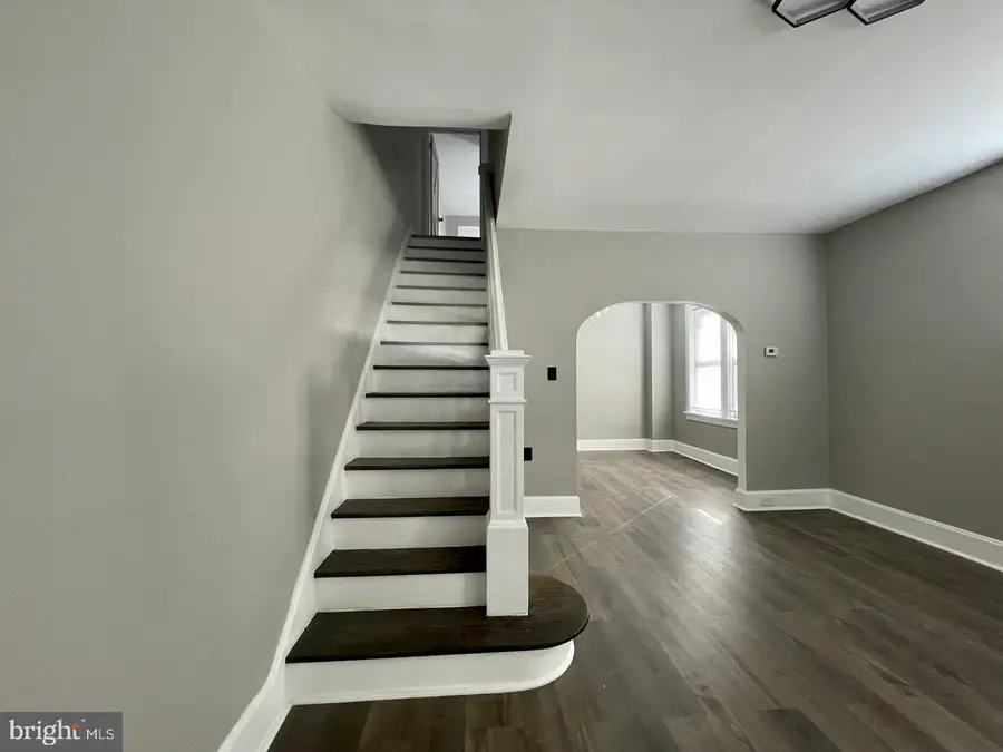 1709 Sycamore St, Harrisburg, PA 17104 - #3