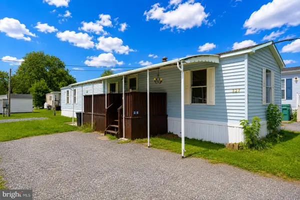 327 Caravan Ct, MIDDLETOWN, PA 17057