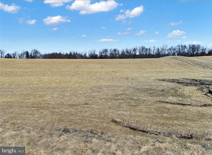 111 Stone Mill Rd, Hummelstown, PA 17036 - #3