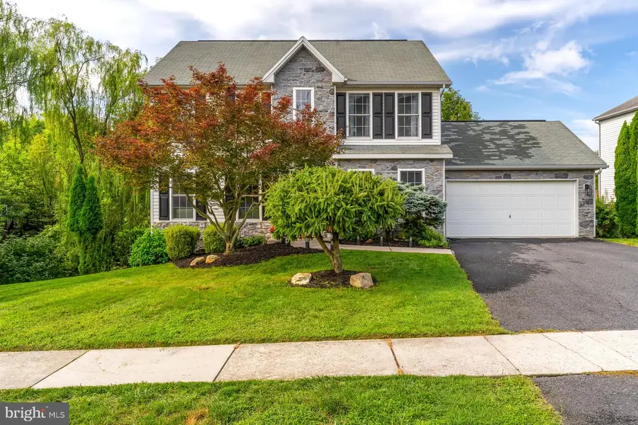 1863 Bradley Dr, Harrisburg, PA 17110 - #2