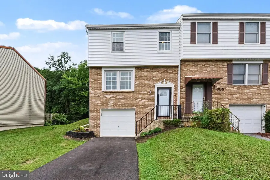 685 S 82nd St, Harrisburg, PA 17111 - #2