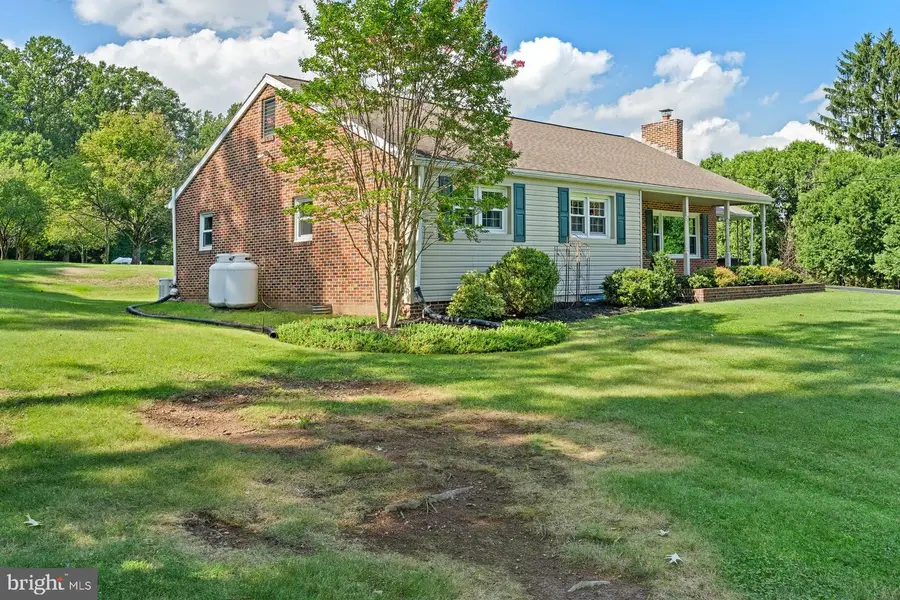 2012 Miller Rd, Hummelstown, PA 17036 - #3