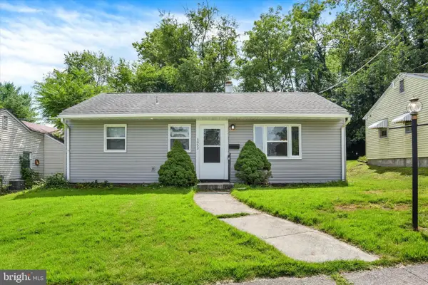 3953 Chestnut St, HARRISBURG, PA 17109