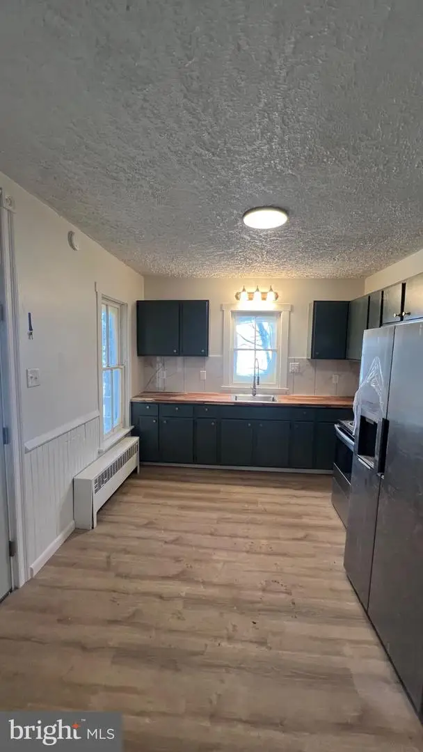 24 N 4th St, Halifax, PA 17032 - #3