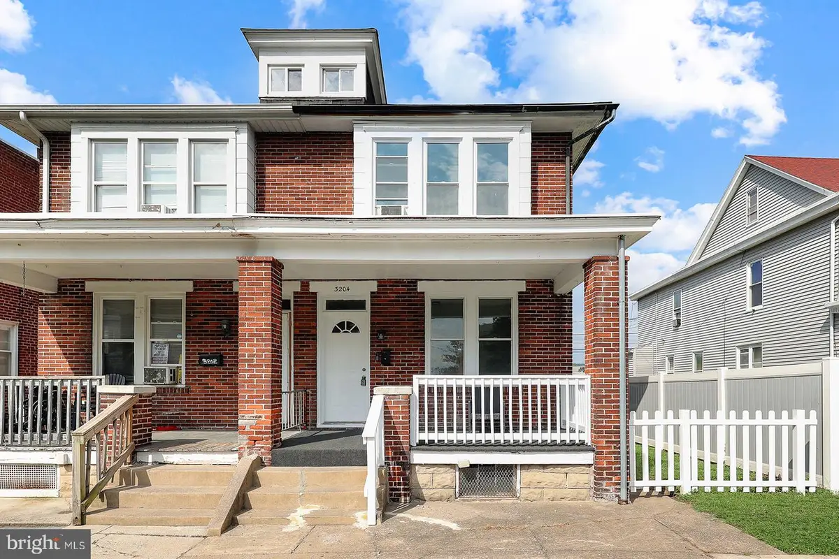 3204 N 6th St, Harrisburg, PA 17110 - #1