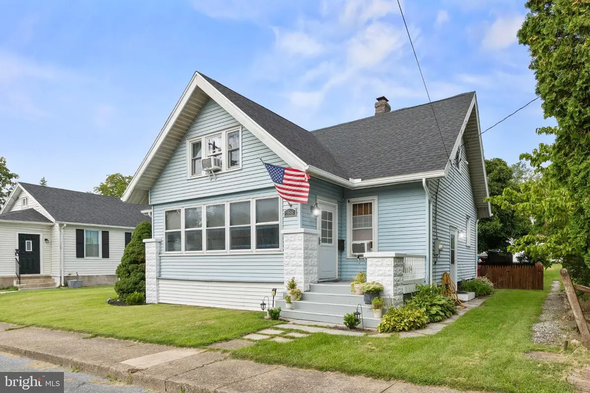 388 High St, Highspire, PA 17034 - #1