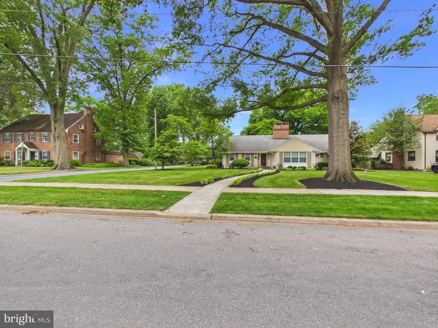 2932 Green St, Harrisburg, PA 17110 - #2