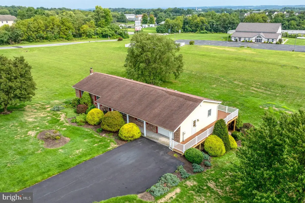 201 Kelley Ct, Grantville, PA 17028 - #1