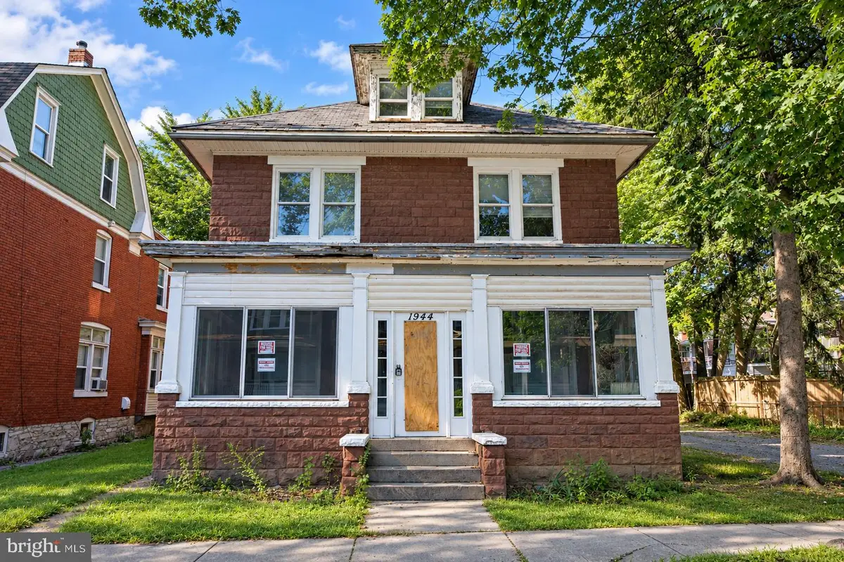 1944 Chestnut St, Harrisburg, PA 17104 - #1