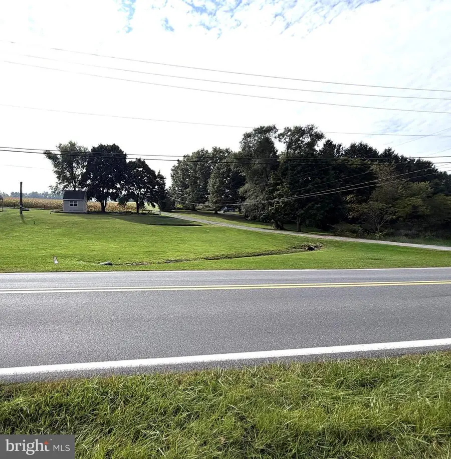 779 Piketown Rd, Harrisburg, PA 17112 - #2