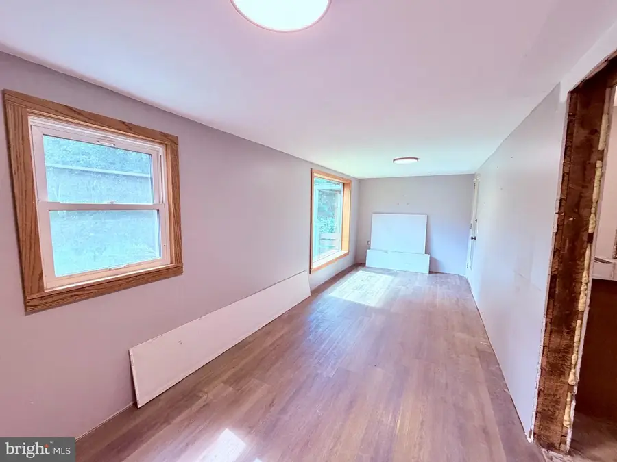 422 E Market Street, Williamstown, PA 17098 - #3