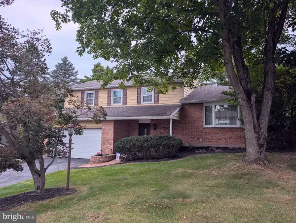 4118 Lisa Dr, HARRISBURG, PA 17112