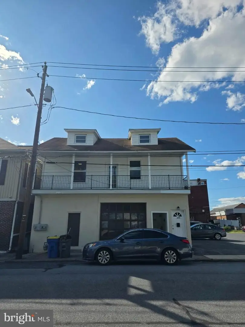 129 Poplar St, Middletown, PA 17057 - #1