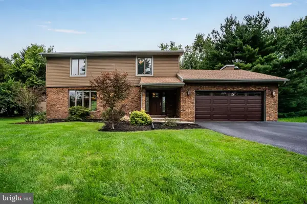 1632 Lori Ln, HARRISBURG, PA 17110