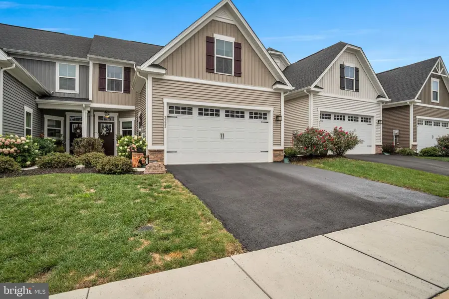 2222 Caroline Ln, Harrisburg, PA 17110 - #2