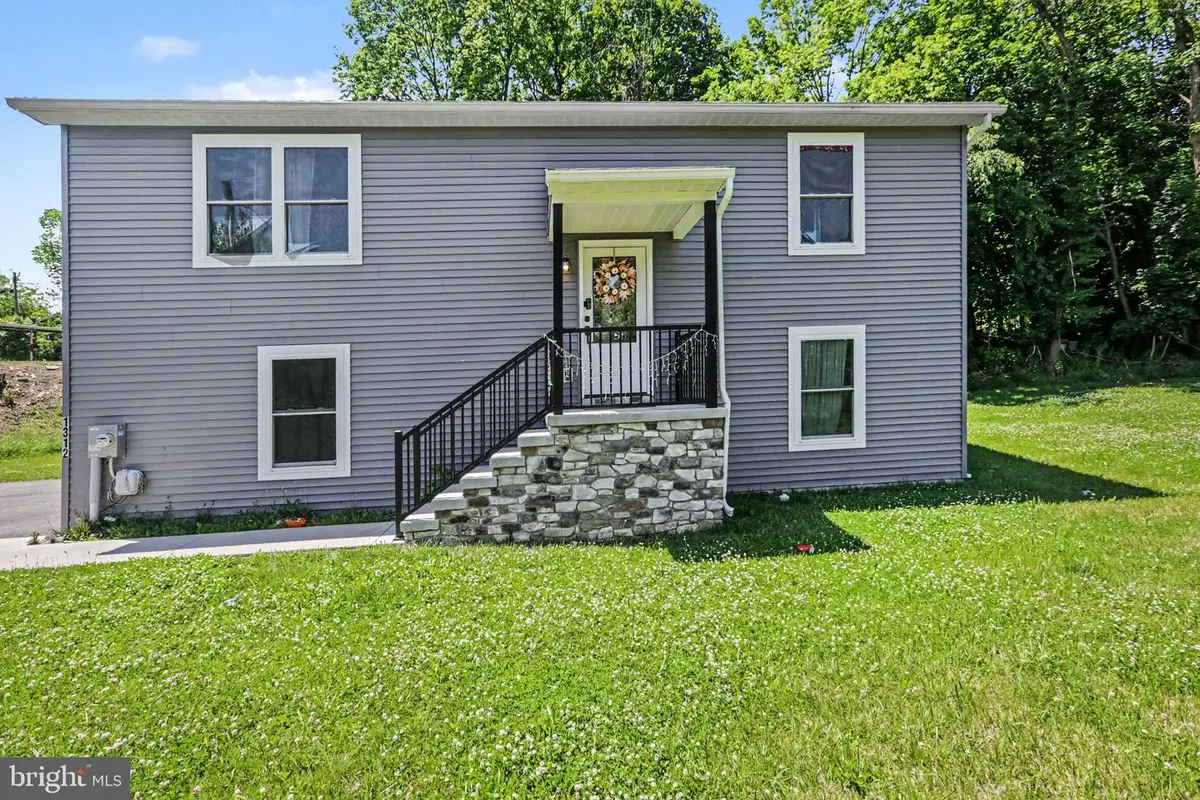 1312 Edgemont Rd, Harrisburg, PA 17109 - #1