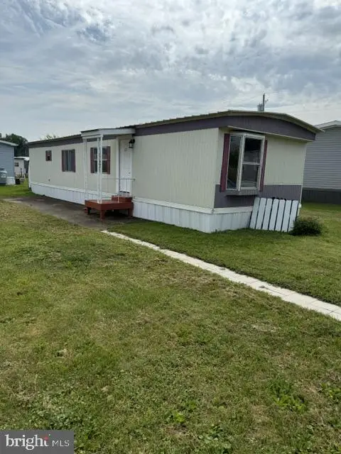 69 Caravan Ct, Middletown, PA 17057 - #1