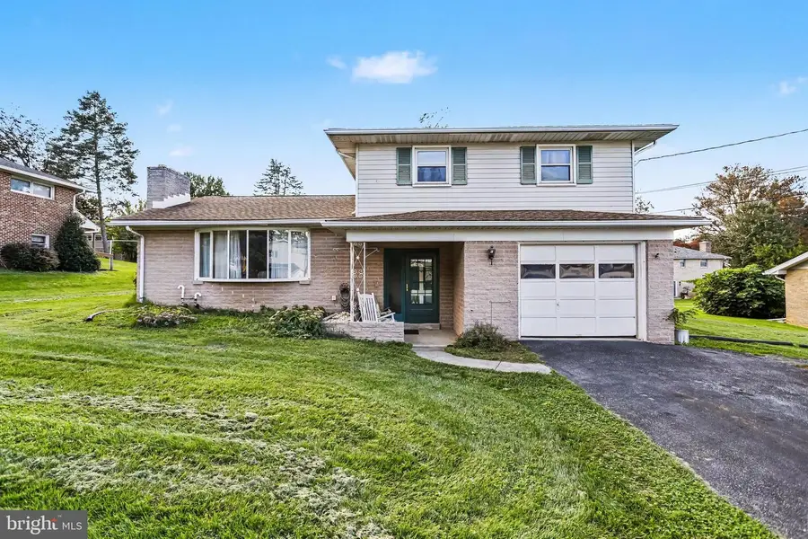 1371 Norton Rd, Harrisburg, PA 17113 - #2