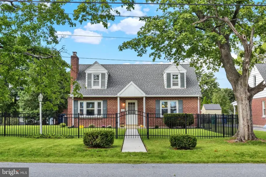 4500 Clarendon St, Harrisburg, PA 17109 - #2