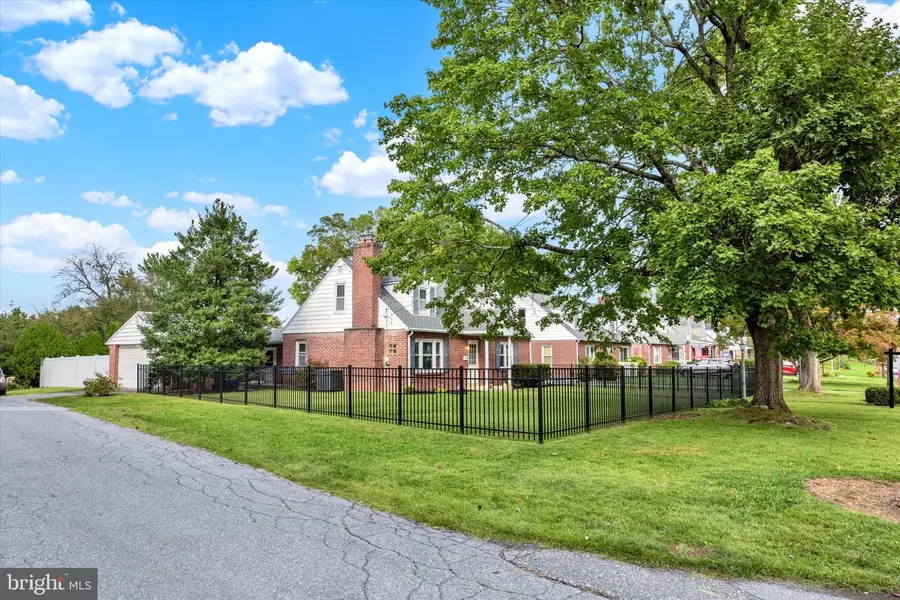 4500 Clarendon St, Harrisburg, PA 17109 - #3