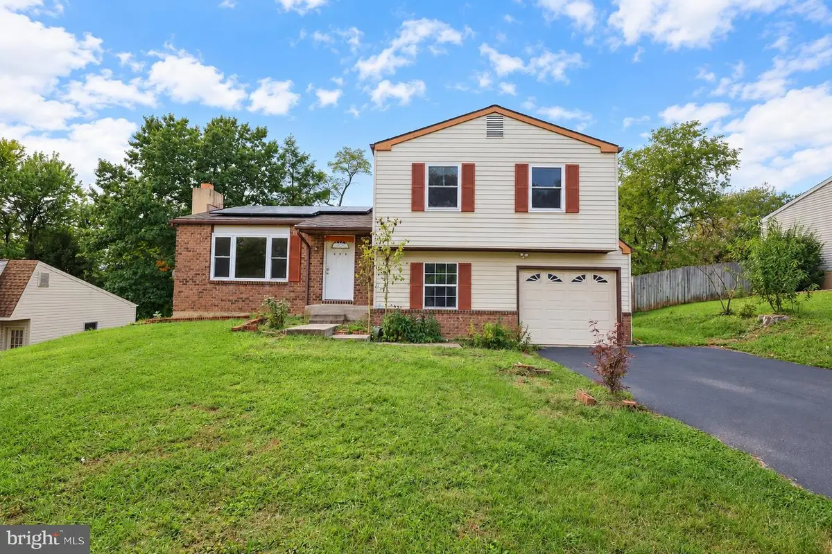 561 Thrush Ct, Harrisburg, PA 17111 - #1