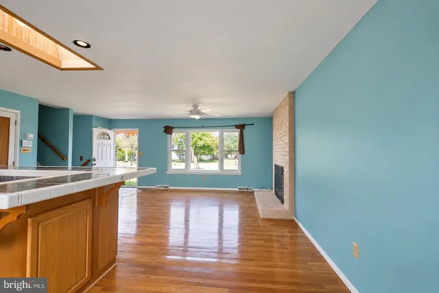 561 Thrush Ct, Harrisburg, PA 17111 - #2