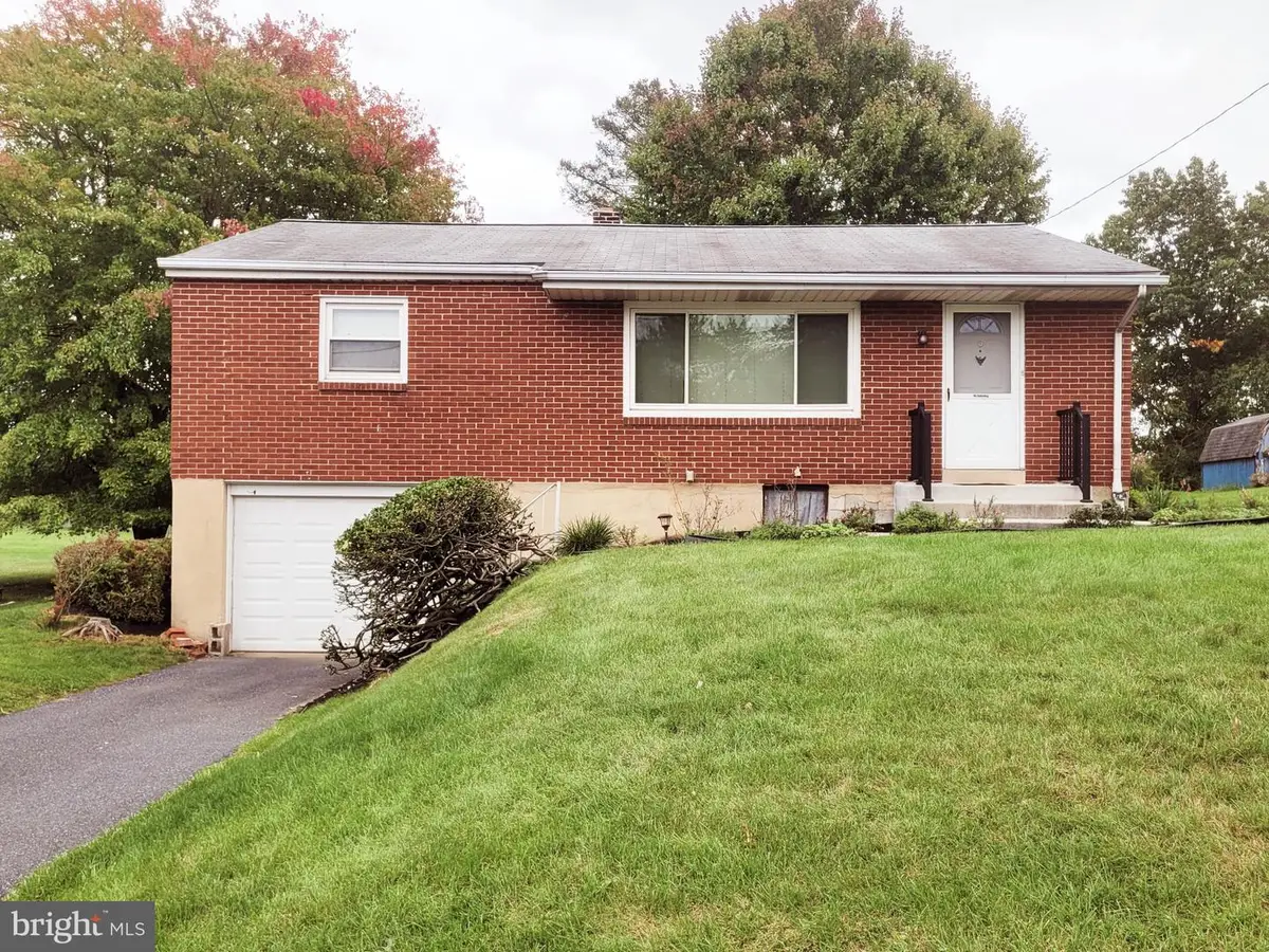1391 Ford Ave, Harrisburg, PA 17109 - #1
