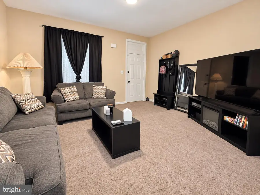 1934 Forster St, Harrisburg, PA 17103 - #3