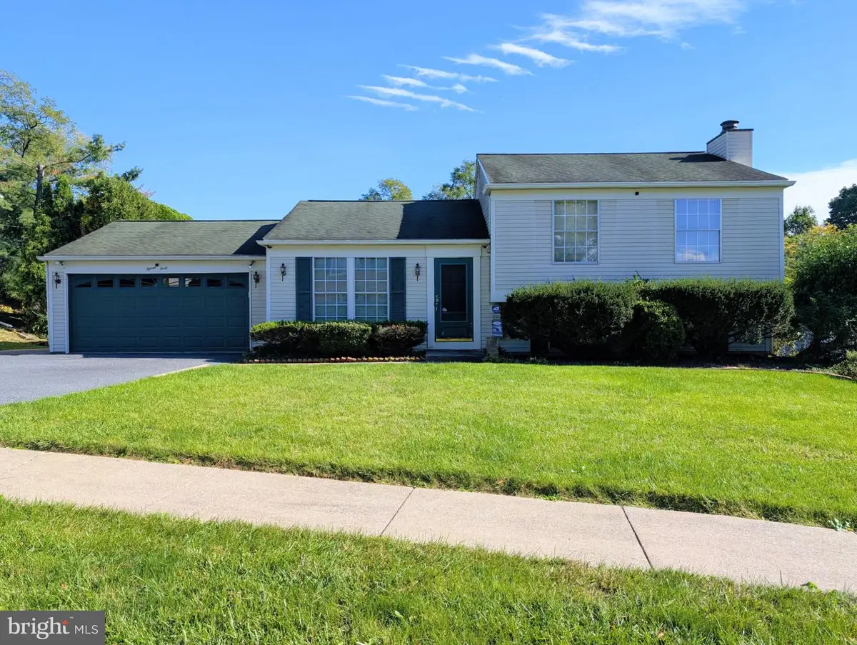 1540 Creek Bed Dr, Harrisburg, PA 17110 - #1