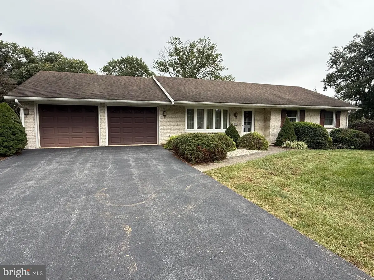 2830 Orchard Ln, Middletown, PA 17057 - #1