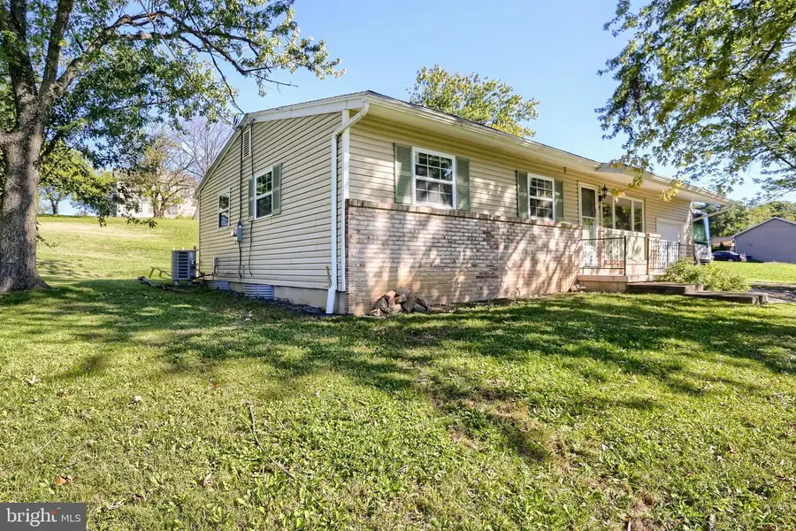 7256 Sandy Hollow Rd, Harrisburg, PA 17112 - #3