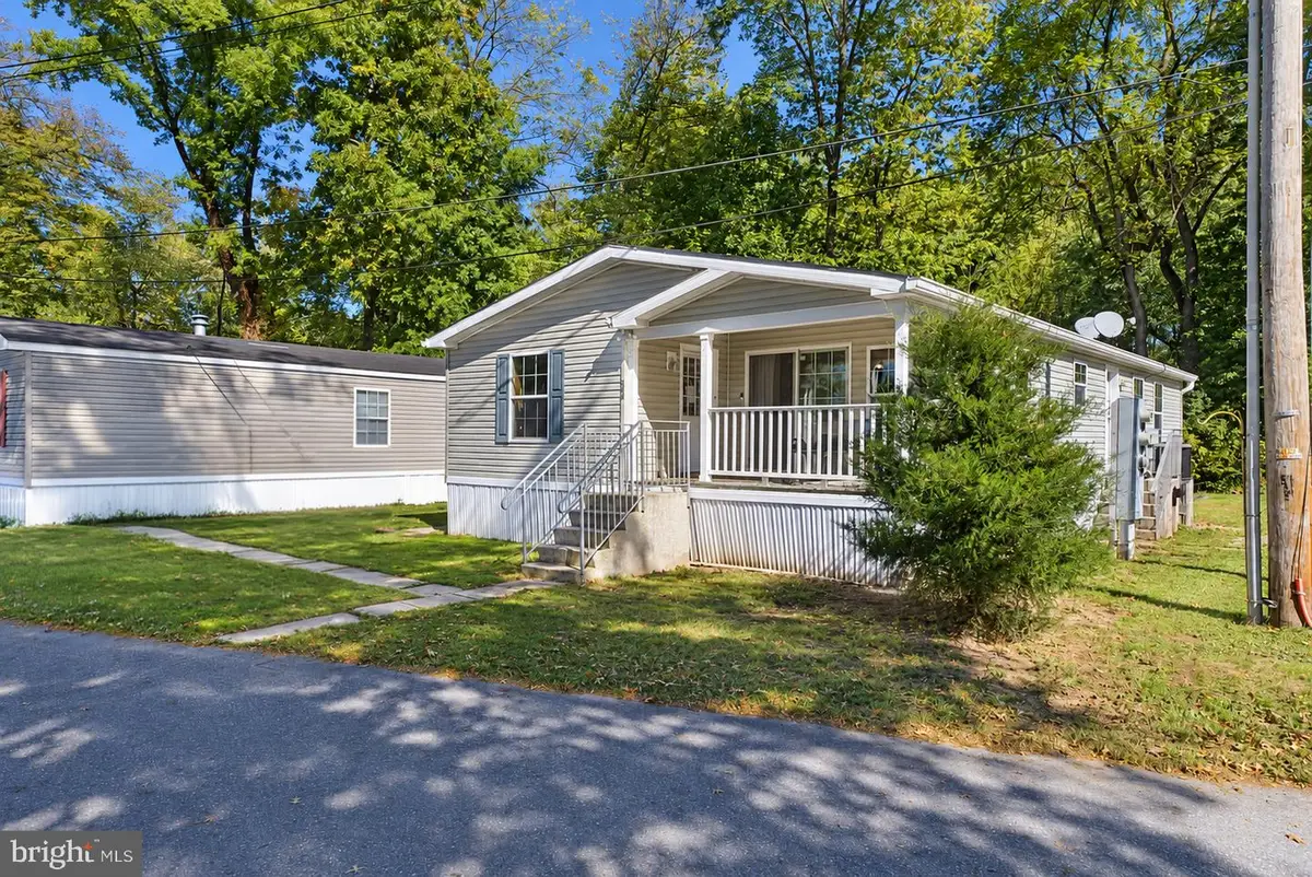345 Caravan Ct, Middletown, PA 17057 - #1