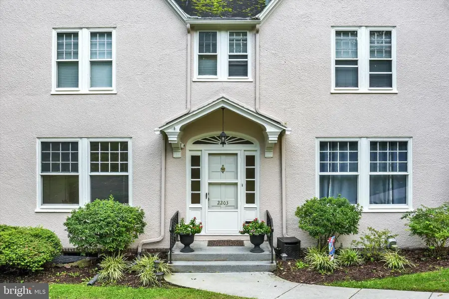 2203 Chestnut St, Harrisburg, PA 17104 - #3