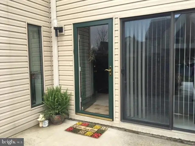 1304 Cherrington Dr, Harrisburg, PA 17110 - #3