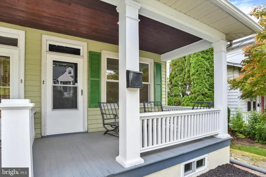 532 Pine St, Steelton, PA 17113 - #2