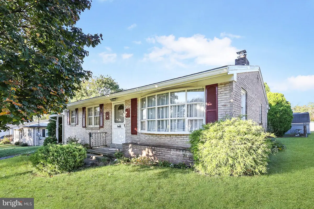 1424 Karen Dr, Harrisburg, PA 17109 - #1