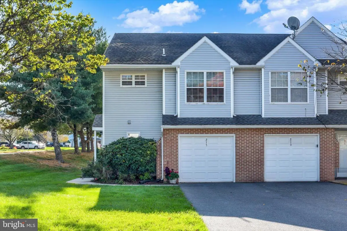 215 Fawn Ridge N, Harrisburg, PA 17110 - #1