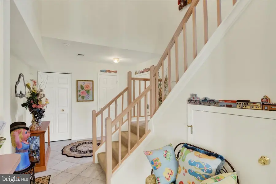 215 Fawn Ridge N, Harrisburg, PA 17110 - #3