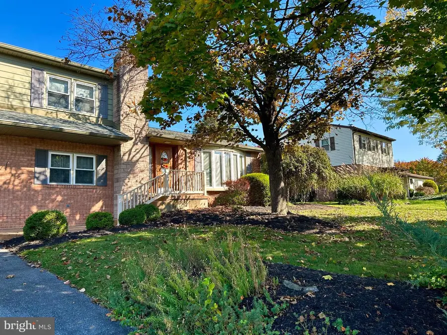 540 Cockley Rd, Harrisburg, PA 17111 - #3