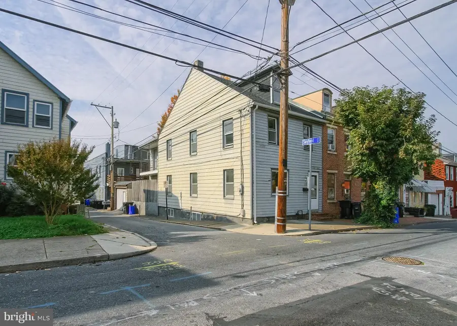 1318 Penn St, Harrisburg, PA 17102 - #2