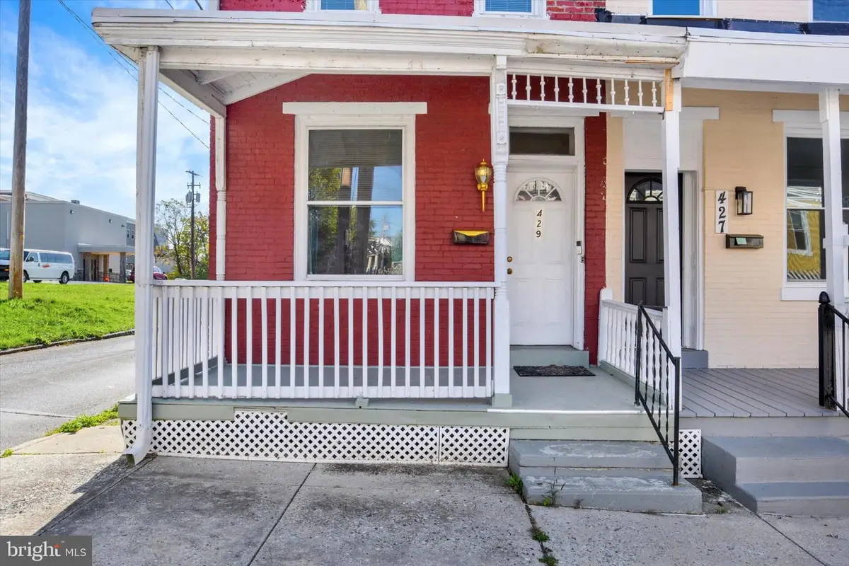 429 Muench St, Harrisburg, PA 17102 - #1