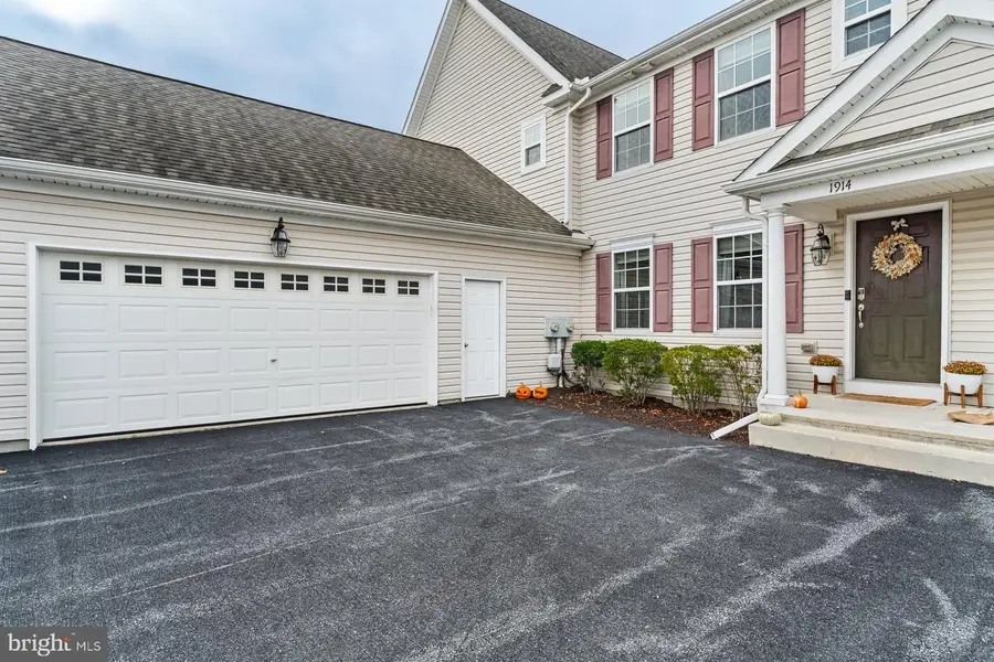 1914 Preserve Ln, Palmyra, PA 17078 - #3