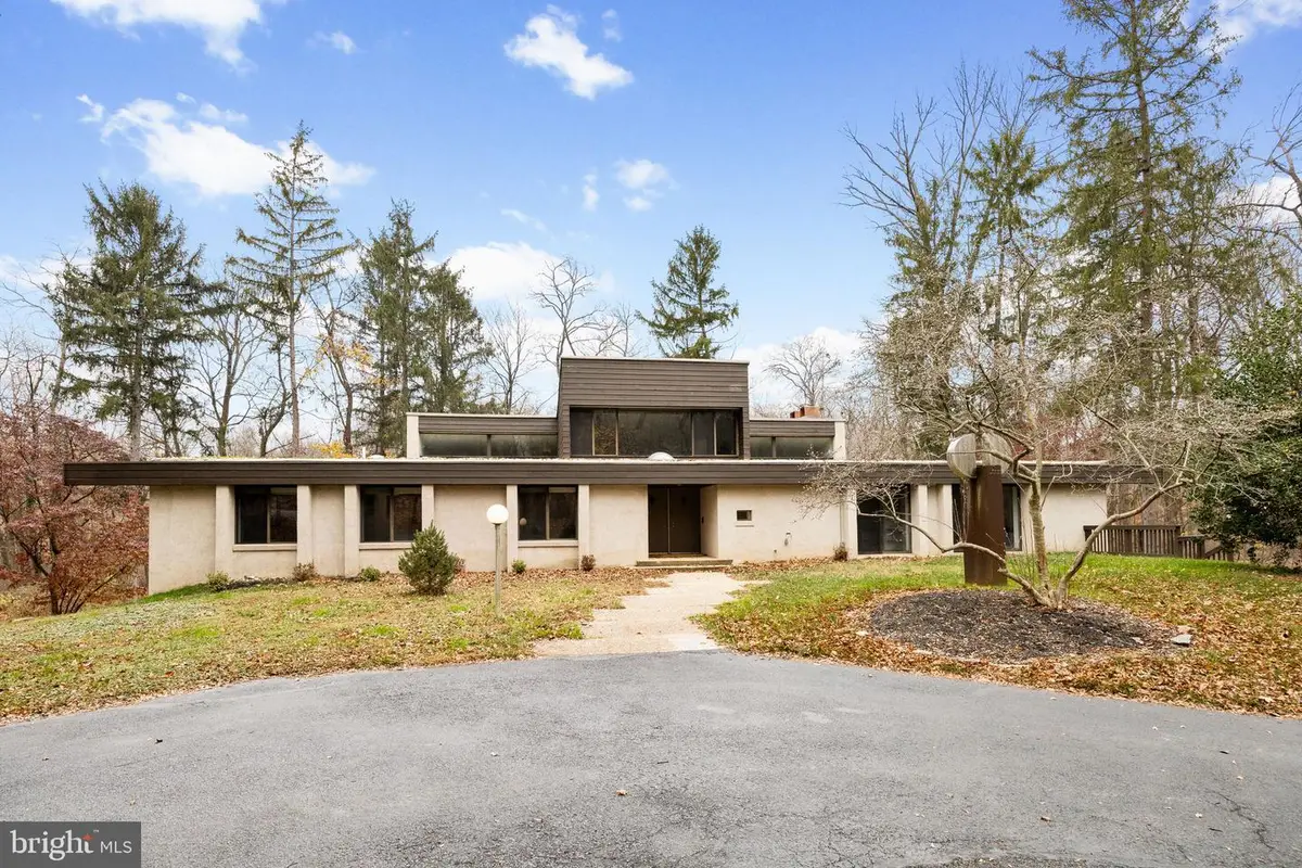 390 S Bryn Mawr Ave, Bryn Mawr, PA 19010 - Image #1