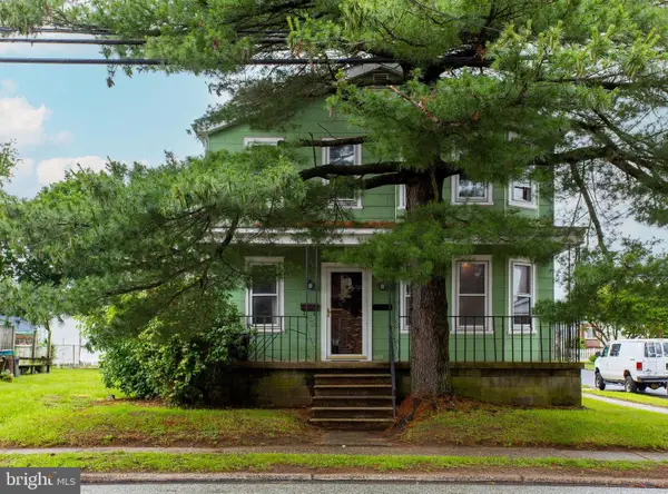 1200 4th Ave, ESSINGTON, PA 19029