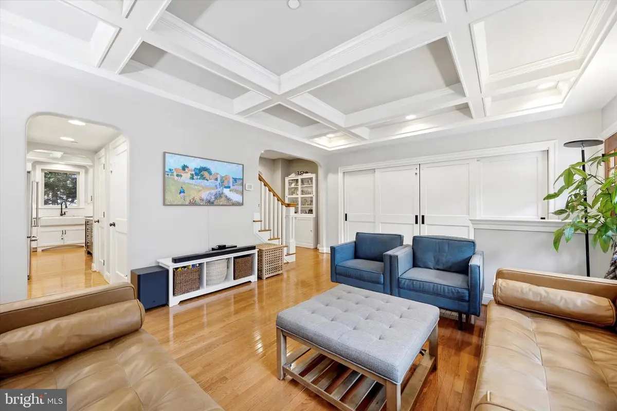 121 Valley Pl, Media, PA 19063 - Image #1