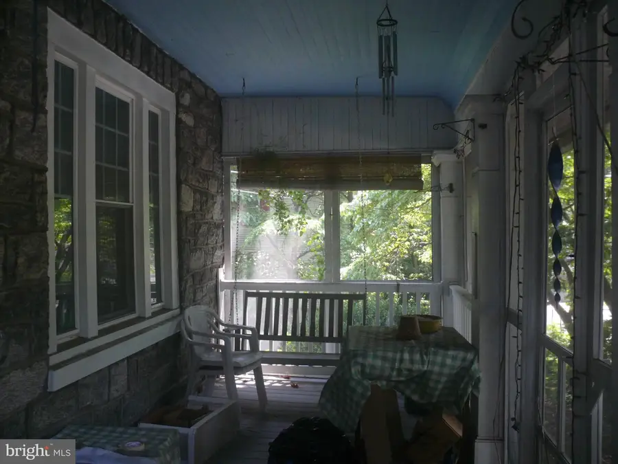 41 E Logan Ave, Glenolden, PA 19036 - Image #3