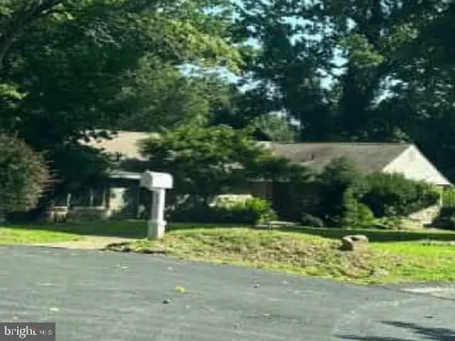 908 Heathdale Ln, Media, PA 19063 - Image #1