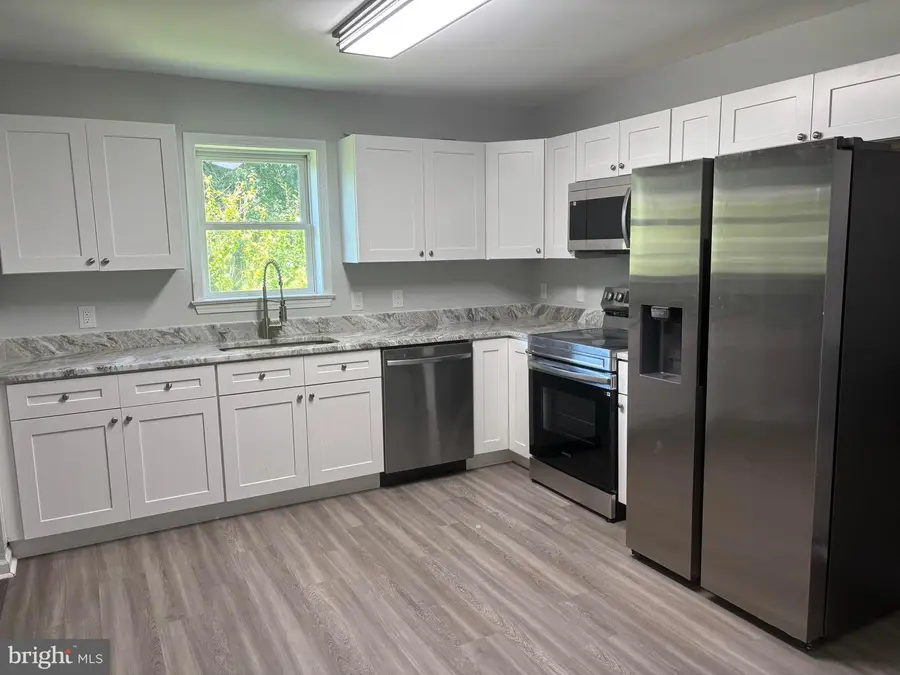 435 Willows Ave, Folcroft, PA 19032 - Image #3