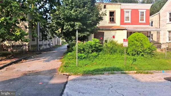 223 Jeffrey St, CHESTER, PA 19013